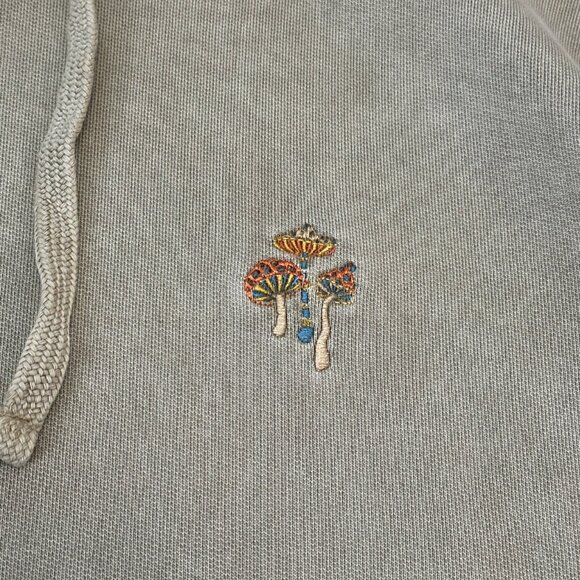 NWT Revolution of 1995 - Men's Mushroom Embroidered Oversized Hoodie Size Large - Picture 3 of 14